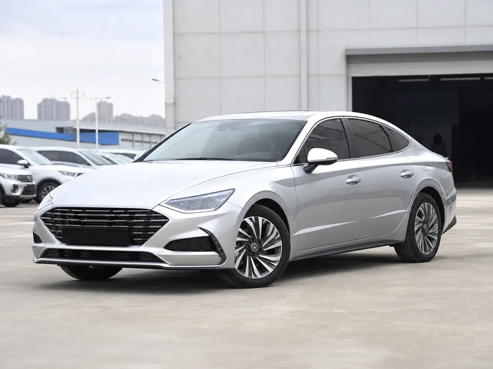 Hyundai Sonata 2 2021 Silver Korean used sedan for export
